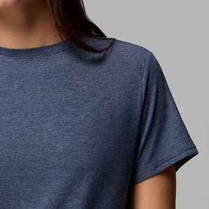 T-shirt en coton de haute qualité au design tendance pour femme, style créateur, avec logo personnalisable, idéal pour l'extérieur, couleur unie 2026 - Product Image 4