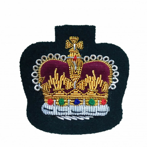 Vente directe usine – Patch brodé en toile à prix abordable, feutre non tissé, couleurs personnalisées, logo thermocollant, fait main au Pakistan, faible coût - Product Image 1