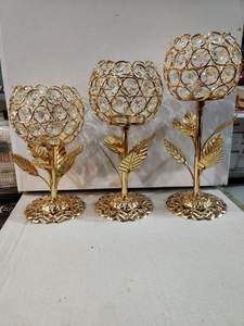 Porte-bougie traditionnel en laiton gravé – Design artistique fait main – Décoration de luxe pour la maison et les temples – Fournisseur en gros - Product Image 2