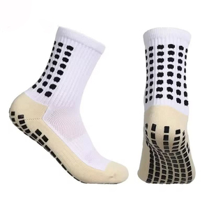 Chaussettes de football pour hommes avec logo personnalisé, de haute qualité, respirantes, antidérapantes, à compression, hauteur genou, rayées, pour équipes sportives - Product Image 1