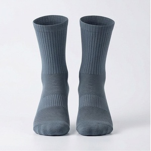 Crew <b>Socks</b> Solid Color Breathable Polyester Spandex <b>Running</b> <b>Socks</b> for Adults Summer Athletic Wear - Product Image 1