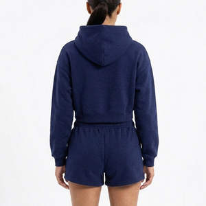 Ensemble haut court à capuche et short pour femme de qualité supérieure, très vendu, pour l'hiver, couleur unie - Product Image 2