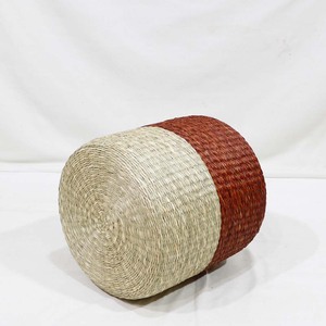 Pouf ottoman rond rustique en jonc de mer durable, tissé à la main, meuble décoratif, repose-pieds - Product Image 4