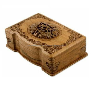Caja de madera tallada, diseño grabado a mano, el mejor pulido y acabado, artículo hecho a mano - Product Image 1