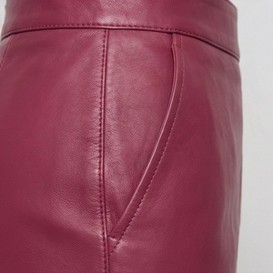 Jupe crayon mini en similicuir taille haute pour femme, couleur unie, design sexy et brillant, à porter toute l'année - Product Image 5