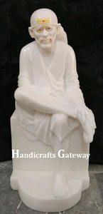 Sculpture de Sai Baba en marbre blanc de qualité supérieure, faite à la main, position assise, durable, avec surface brillante, pour la décoration intérieure, au meilleur prix - Product Image 3