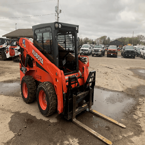Wholesale Kubota Skid Steer Loader with Forestry <b>Mulcher</b> Attachment High Performance Compact Tractor for Land Clearing Work - Product Image 5