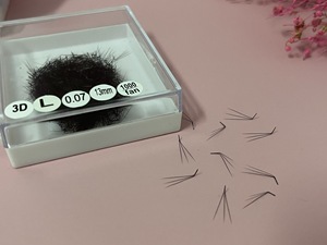 ขนตาปลอมแบบ 3 มิติ ความหนา 0.05 มม. 0.07 มม. รูปทรง D/CC/DD/L/M แบบงอน  ทำจากเส้นใยสังเคราะห์  ต่อแบบแฮนด์เมด  ฐานแหลม  ความหนาแน่น 3D-8D - Product Image 4