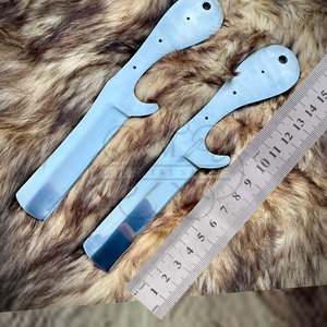 Ensemble de 2 lames de couteau en acier D2 faites à la main avec étuis en cuir, fournisseur OEM de chasse et de bushcraft au Pakistan - Product Image 5