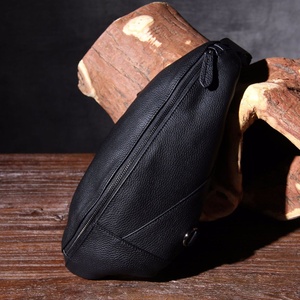 Top Class Fashioned Elegant Fashion <b>Leather</b> Chest <b>Bag</b> Custom Logo Crossbody Sport pouch Waist <b>soft</b> Fanny <b>Leather</b> Chest <b>Bag</b> - Product Image 1