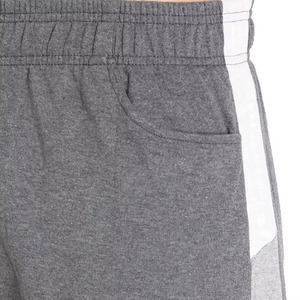 Conjunto de camiseta de manga corta y pantalones cortos para hombre OEM High Street con bloques de color, cuello redondo, corte regular, transpirable, deportivo, para verano. - Product Image 5