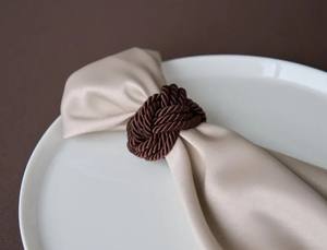แหวนรองผ้าเช็ดปาก สีน้ำตาลช็อกโกแลตเข้ม |   สำหรับการจัดโต๊ะอาหารที่ทันสมัยและคลาสสิก - Product Image 2