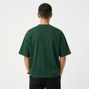 ผู้ผลิตเสื้อยืดแขนสั้นผ้าฝ้ายโอเวอร์ไซส์ 240 GSM ป้องกันการเป็นขุย สไตล์สตรีทแวร์ พิมพ์ลายซิลค์สกรีน รับผลิตแบบ OEM และรับผลิตแบรนด์ส่วนตัว - Product Image 2