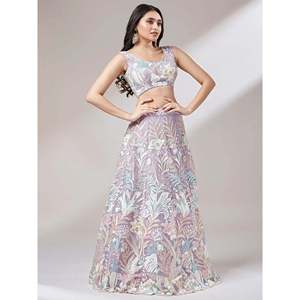 Cautivador Lehenga Choli de Lentejuelas Color Lavanda para Recepción de Boda - Product Image 6