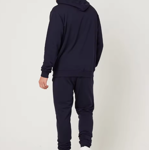 ชุดวอร์มฮู้ดดี้ผู้ชายแบบเรียบง่าย – ชุดเสื้อสเวตเชิ้ตและกางเกงจ็อกเกอร์พร้อมโลโก้สั่งทำได้ สีพื้น ชุดลำลองสไตล์สปอร์ตสองชิ้น - Product Image 5