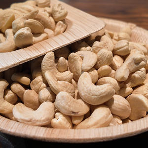 Nueces de Anacardo Orgánicas Frescas de Vietnam de Alta Calidad W240, Naturales, Enteras, Envasadas al Vacío, Suministro a Granel para la Industria Alimentaria Global, USDA - Product Image 6