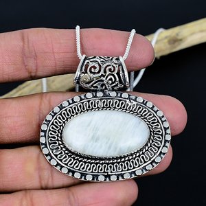 Rainbow <b>Moonstone</b> Gemstone Heart Shape Chain <b>Pendant</b>: 925 Sterling Silver Handmade Designer Jewelry Necklace - Product Image 2