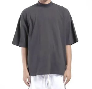 Camiseta de cuello alto acanalado 100% algodón para hombre, corte holgado con hombros caídos, estilo oversize, personalizable con estampado, estilo streetwear. - Product Image 3