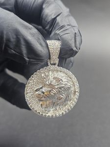 Colgante Redondo de León de Plata 925, Colgante Hip Hop Personalizado con Moissanita VVS para Hombre, Colgante Estilo Rapper Bust Down, Colgante de Animal - Product Image 2