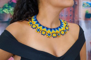 VENTE LES PLUS TENDANCES Collier fleur Huichol pour anniversaire, Noël, mariage, anniversaire de mariage - Product Image 5