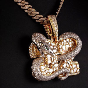 Colgante de Cruz Unisex Chapado en Oro de 14K con Piedra Cultivada en Laboratorio, Estilo Hip Hop - Product Image 2
