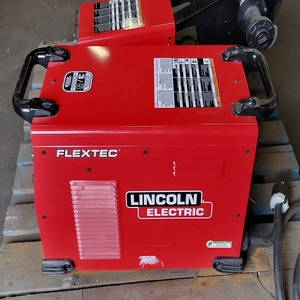 Máquina de Soldadura por Arco Industrial Lincoln Electric 575 Original, Soldador de Alta Capacidad, Excelente Rendimiento, Precio Competitivo - Product Image 6