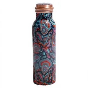 Botella de Agua de Cobre Puro con Estampado de Ciervos y Arroyo en el Bosque, Color Verde Azulado, Hecha a Mano, con Diseño Botánico - Product Image 6
