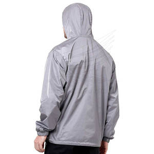Chaqueta de Lluvia para Hombre de Alta Calidad, Personalizable, con Capucha, Transpirable, para Invierno, con Logotipo Frontal, Estilo 2026 - Product Image 2