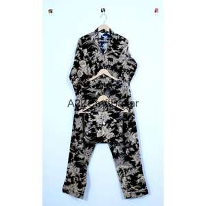 Pijamas de Mujer Estampadas a Mano de la India al por Mayor - Conjunto Premium de Algodón Puro 100% para Primavera/Verano - Product Image 1