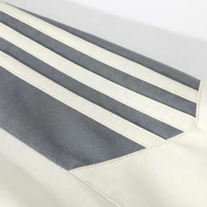 ชุดจ็อกเกอร์ลายทางผู้ชายแบบกำหนดเอง ชุดกีฬาลำลองสำหรับฤดูใบไม้ผลิ ฤดูใบไม้ร่วง ชุดเอี๊ยมวัยรุ่น ซับลิเมชั่น ครึ่งฤดูร้อน ครึ่งฤดูหนาว - Product Image 5