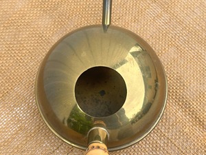 Regadera Antigua de Boquilla Larga con Asas de Bambú, Regalo Perfecto para Amantes de las Plantas y Entusiastas del Jardín, Venta al por Mayor desde India - Product Image 4