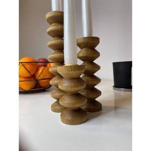 ชุดเชิงเทียนไม้ขัดเงา ลายสลักแบบย้อนยุค เป็นมิตรกับสิ่งแวดล้อม จำนวน 3 ชิ้น สินค้ามาใหม่ คุณภาพเยี่ยม รูปทรงสวยงาม งานฝีมือหลากหลาย - Product Image 4