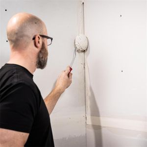 Rouleau d'angle CR3 pour plaques de plâtre, rouleau de 3 pouces, manche de 12 pouces pour applications de mortier sec et application de composé pour joints d'angle - Product Image 3