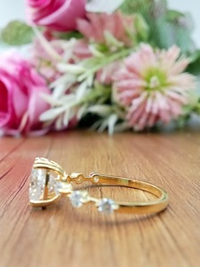 Anillo de Diamante Cultivado en Laboratorio VVS de Corte Brillante de 15 Quilates en Oro Sólido de 14K Personalizable, Certificado por IGI, Color D, para Compromiso o Boda - Product Image 2