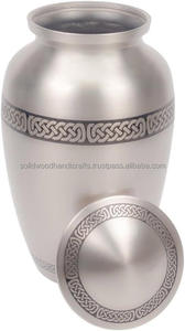 Urnes funéraires décoratives en laiton pour adultes, faites à la main, pour hommes et femmes. - Product Image 4