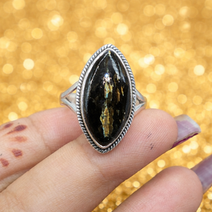Bague en argent sterling 925 avec pierre précieuse naturelle Nuummite dorée, faite à la main, cabochon ovale, plaquée or rose et or jaune, pour femme - Product Image 5