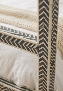 Moderna Cama con Dosel de Madera Tamaño King con Patrón Decorativo Tallado a Mano, Muebles para Dormitorio - Product Image 4