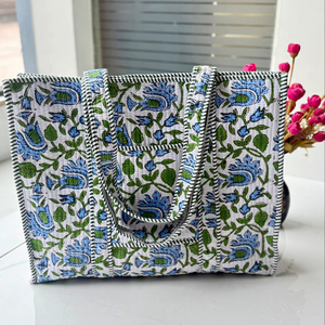 กระเป๋าโท้ทผ้าฝ้ายเย็บมือสำหรับผู้หญิง ลายเสือพิมพ์ลายเรขาคณิต กระเป๋าสีขาวลายทาง พับเก็บได้ สำหรับใส่ของช้อปปิ้ง - Product Image 1