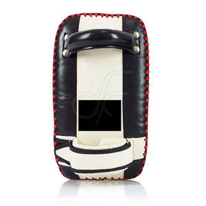 Almohadillas tailandesas premium con espuma de alta densidad y cubierta de cuero duradero para entrenamiento de artes marciales y práctica de boxeo. - Product Image 5