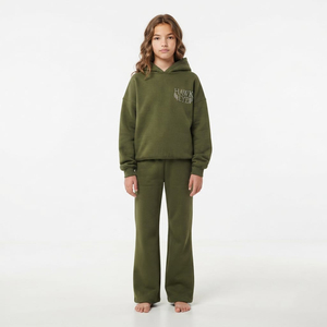 Conjunto de Sudadera Oversize con Pedrería y Pantalones Anchos para Niñas, Ropa Deportiva de Moda Urbana, Chándal con Logotipo Personalizado, Venta al por Mayor de Ropa - Product Image 3