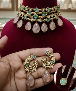 Atractivo Collar Gargantilla de Doble Moissanita con Cuentas de Latón Chapado en Oro de Calidad Premium, Anillo de Boda de Lujo Ajustable - Product Image 3