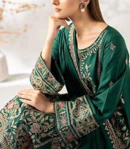 Vestidos de fiesta personalizados para mujer, atractivos trajes Shalwar Kameez de estilo indio, vestido bordado de tela Lawn y dupatta de gasa. - Product Image 2