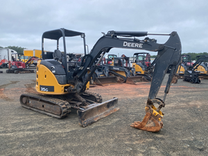 Miniexcavadora 35G de 2015 Lista para Trabajos de Excavación y Construcción Compactos - Product Image 5