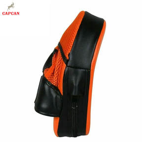 Almohadillas de Boxeo de Cuero de Alta Calidad con Diseño Personalizado - Equipo de Entrenamiento Ligero y Ecológico - Product Image 4