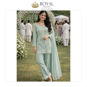 Oferta Especial en Hermosa Colección Étnica de Ropa Pakistaní de Diseño: Conjunto de Traje de Georgette con Bordado y Lentejuelas - Product Image 4