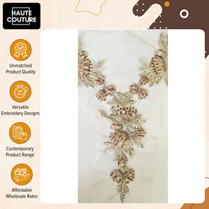 Fabricante de Origen Indio de Apliques Hechos a Mano con Motivos Florales en 3D para Accesorios de Ropa en Oferta - Product Image 6