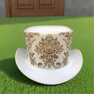 Chapeau haut de forme en cuir damassé blanc, fait main, sur mesure, de qualité supérieure, style victorien steampunk, pour costume. - Product Image 1
