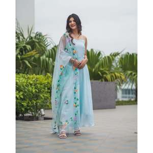 ชุดเซ็ตผ้าชีฟองโพลีเอสเตอร์ 100% ระบายอากาศได้ดี สีฟ้าทะเล ไซส์ XS สำหรับผู้หญิง ยี่ห้อ Shaurya ลายวาดมือ - Product Image 6