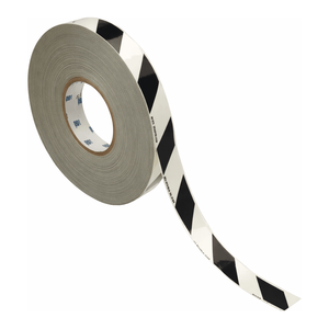 เทปเตือนอันตราย Brady Glow-In-The-Dark Hazard Tape ขนาด 1 นิ้ว x 50 ฟุต สำหรับทางเดินฉุกเฉิน - Product Image 3