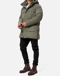 Veste longue matelassée pour homme, personnalisable, mode décontractée, OEM ODM, résistante à l'eau, polyester, pour l'hiver - Product Image 2